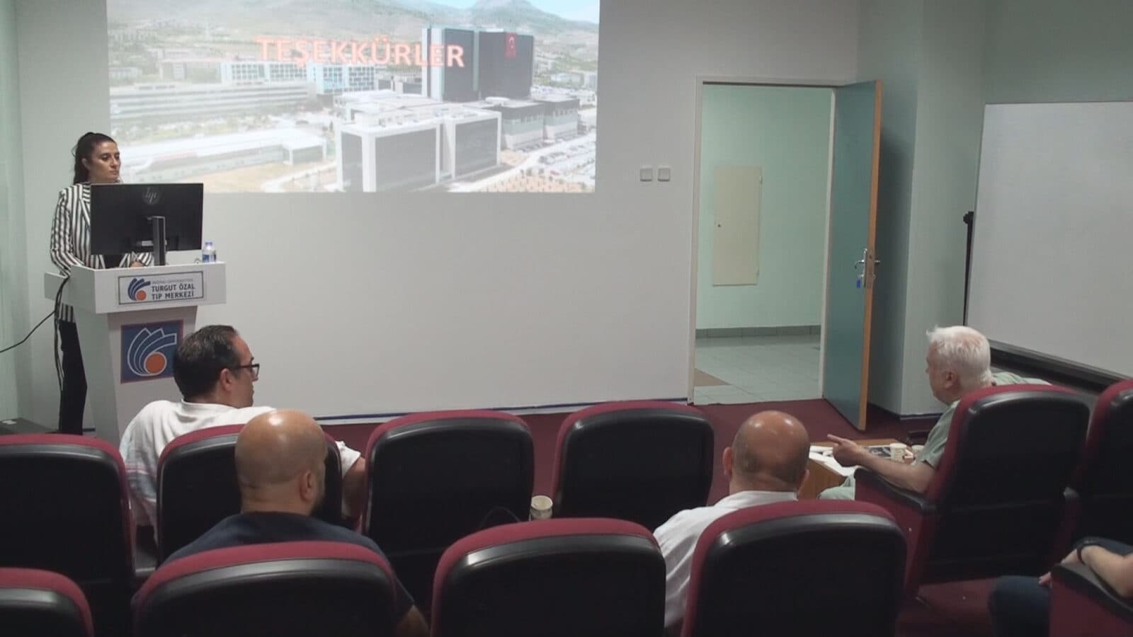 Pediatrik Hastalarda Karaciğer Nakli Endikasyonları ve Kontraendikasyonları Konulu Seminer Gerçekleştirildi