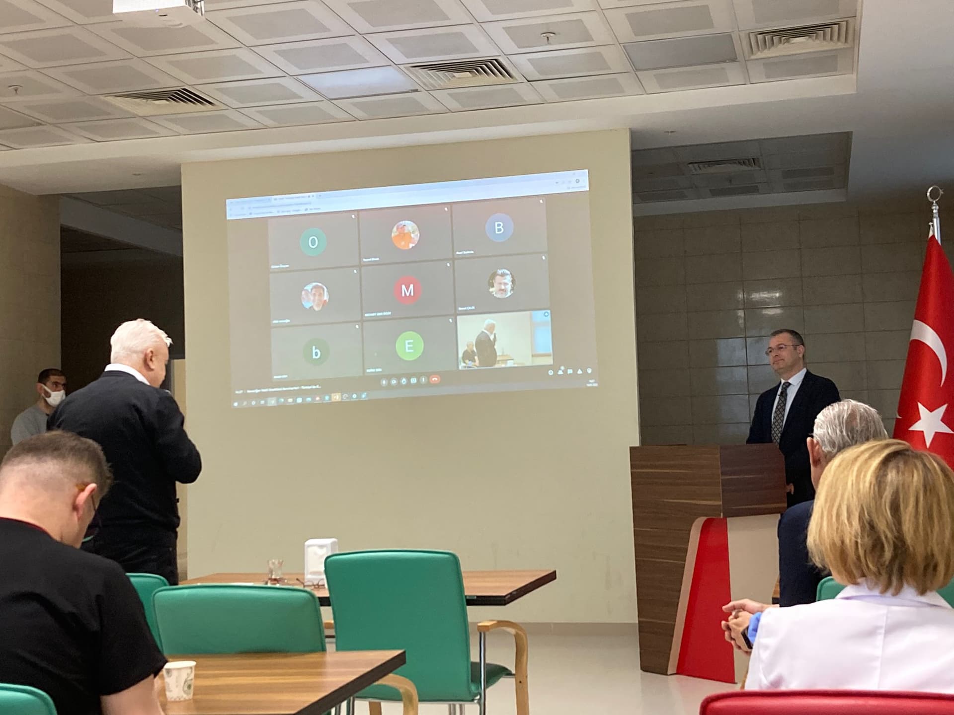 Türkiye’de Karaciğer Dağıtımı İlkeleri-Acil Bildirim Endikasyonları-İstisnai MELD uygulamaları Konulu Seminer Gerçekleştirildi