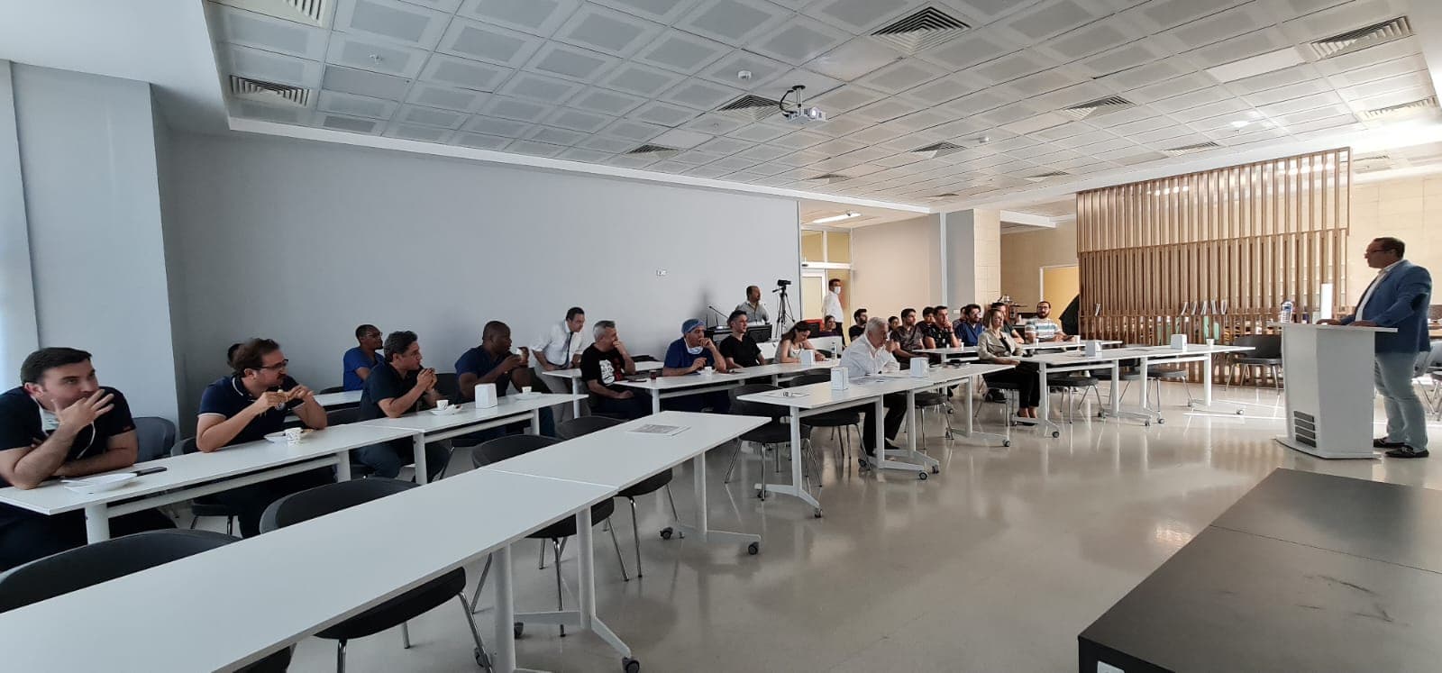 Canlı Donörde Hepatik Arteryal, Hepatik Ven, Portal Ven ve Biliyer Sistem Değerlendirmesi (Sınıflandırmalar) Konulu Seminer Gerçekleştirildi